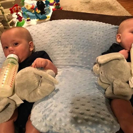 Zwillinge Stillkissen Baby