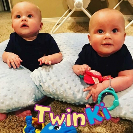 Zwillinge Baby Mädchen